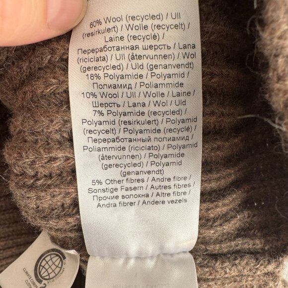 Ganni Ribbed Wool Sleeveless Vest in "Fossil", size XS. Fits oversize - Picture 7 of 9